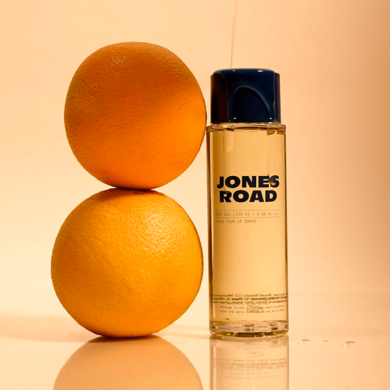 Body Oil
– Jones Road