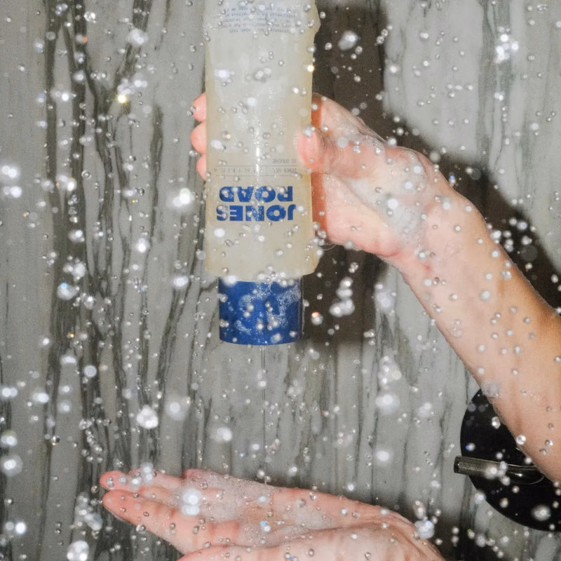 Shower Gel
– Jones Road