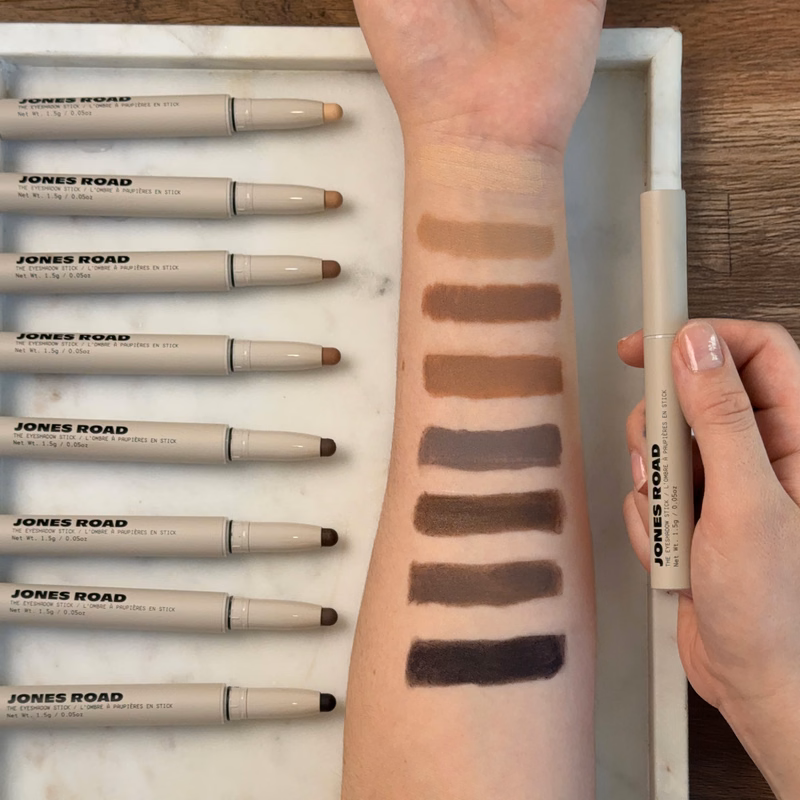 The Eyeshadow Stick
– Jones Road